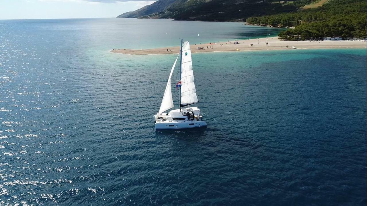 Luxury Catamaran Lagoon 42, Ac & Gn Split Extérieur photo