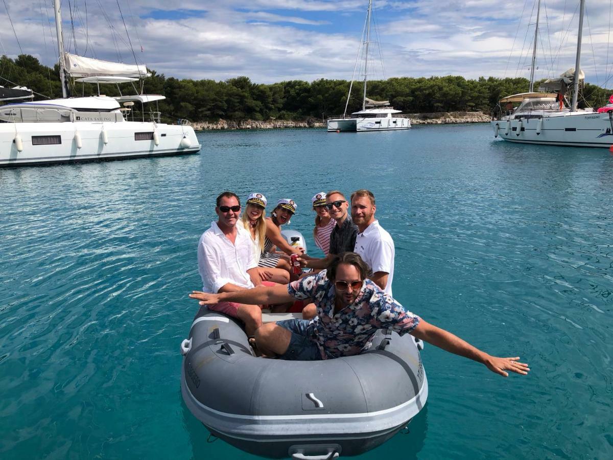 Luxury Catamaran Lagoon 42, Ac & Gn Split Extérieur photo